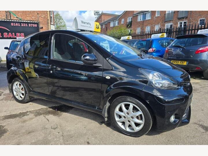 Toyota AYGO 1.0 VVT-i Mode Euro 5 5dr