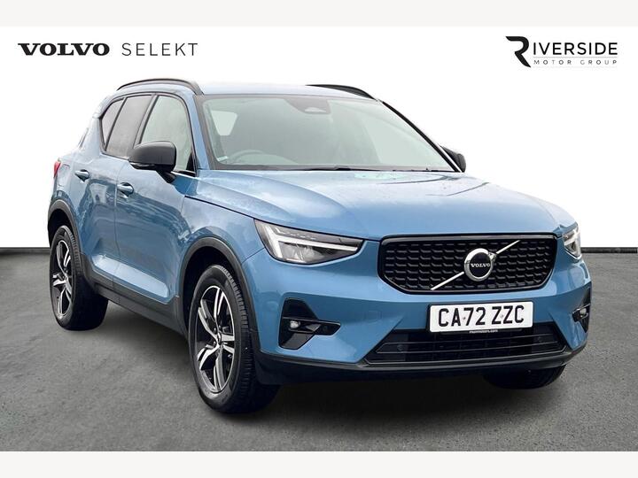 Volvo XC40 2.0 B4 MHEV Plus DCT Auto AWD Euro 6 (s/s) 5dr