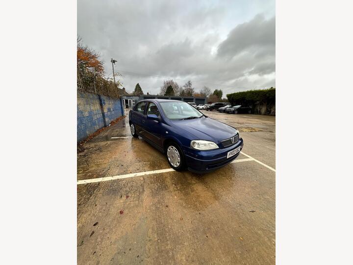 Vauxhall Astra 1.6i Club 5dr (a/c)