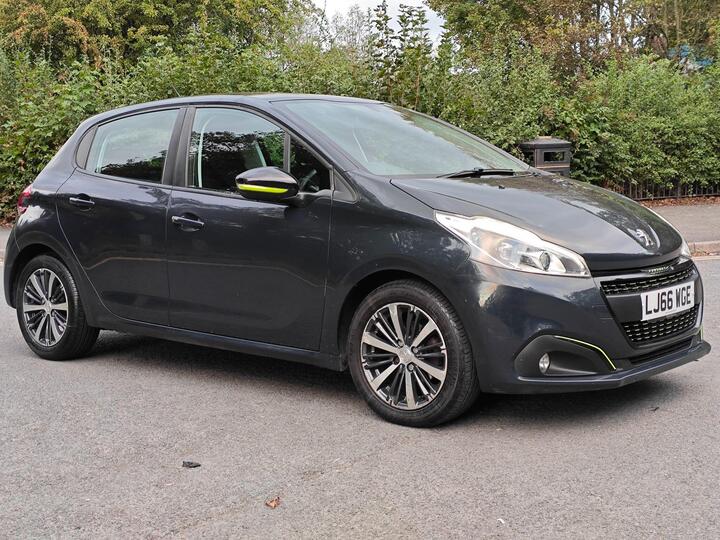 Peugeot 208 1.2 PureTech Active Design Lime Euro 6 5dr