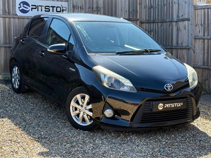 Toyota Yaris 1.5 VVT-h T4 CVT Euro 5 5dr