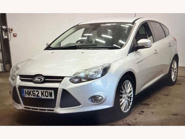Ford Focus 1.6 Zetec Powershift Euro 5 5dr