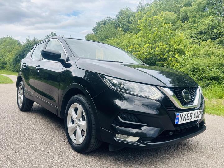 Nissan QASHQAI 1.3 DIG-T Acenta Premium DCT Auto Euro 6 (s/s) 5dr