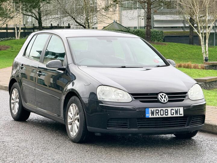 Volkswagen Golf 1.6 FSI Match 5dr