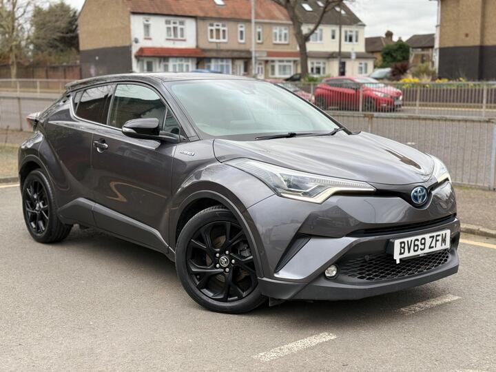 Toyota C-HR 1.8 VVT-h Dynamic CVT Euro 6 (s/s) 5dr Toyota C-HR 1.8 VVT-h Dynamic CVT Euro 6 (s/s) 5dr