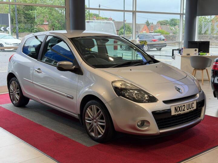 Renault CLIO 1.2 TCe Dynamique TomTom Euro 5 3dr