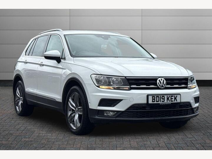 Volkswagen Tiguan 2.0 TDI Match Euro 6 (s/s) 5dr