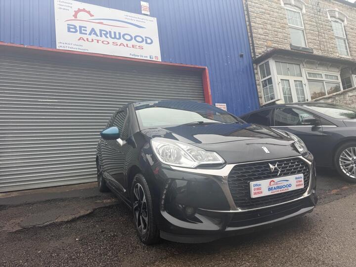 DS AUTOMOBILES DS 3 1.2 PureTech Elegance Euro 6 (s/s) 3dr DS AUTOMOBILES DS 3 1.2 PureTech Elegance Euro 6 (s/s) 3dr