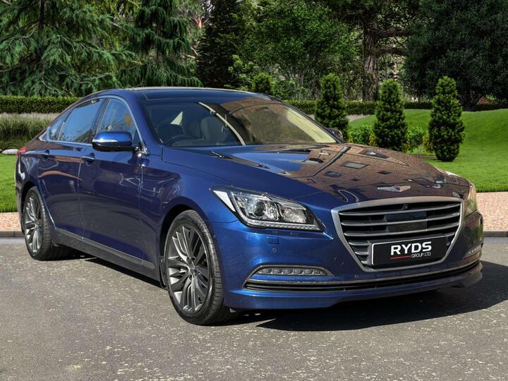 Hyundai GENESIS 3.8 GDi V6 Auto Euro 5 4dr Hyundai GENESIS 3.8 GDi V6 Auto Euro 5 4dr