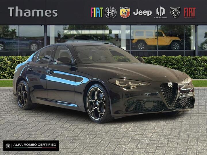 Alfa Romeo Giulia 2.0T Intensa Auto Euro 6 (s/s) 4dr