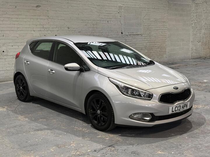 Kia Ceed 1.6 CRDi EcoDynamics 2 Euro 5 (s/s) 5dr