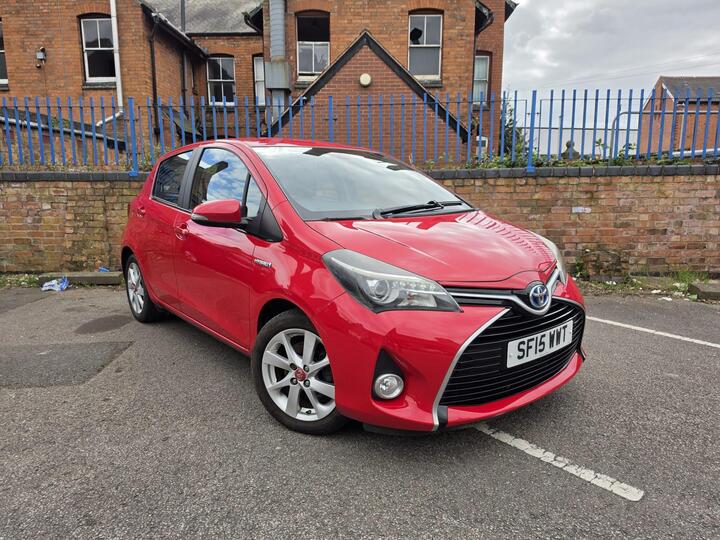 Toyota Yaris 1.5 VVT-h Excel E-CVT Euro 6 5dr (15in Alloy)
