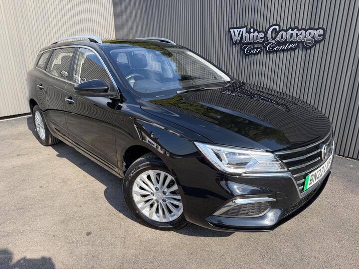MG MG5 61.1kWh Exclusive Long Range Auto 5dr