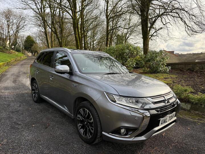 Mitsubishi Outlander 2.0h 12kWh GX4hs CVT 4WD Euro 6 (s/s) 5dr