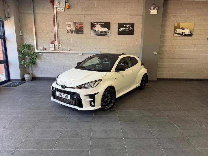 Toyota Yaris 1.6T GR Circuit AWD Euro 6 3dr