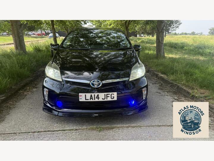 Toyota Prius 1.8 VVT-h T4 Hatchback 5dr Petrol Hybrid CVT Euro 5 (s/s) (136 Ps) Toyota Prius 1.8 VVT-h T4 Hatchback 5dr Petrol Hybrid CVT Euro 5 (s/s) (136 Ps)