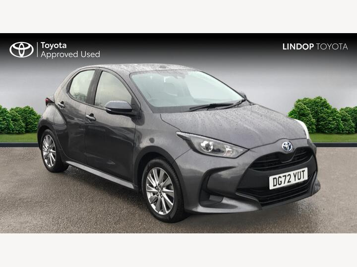 Toyota YARIS 1.5 VVT-h Icon E-CVT Euro 6 (s/s) 5dr