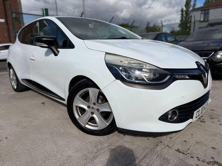 Renault Clio 0.9 TCe Dynamique MediaNav Euro 5 (s/s) 5dr Renault Clio 0.9 TCe Dynamique MediaNav Euro 5 (s/s) 5dr