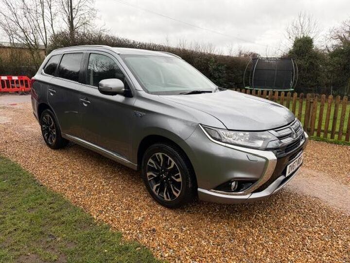 Mitsubishi Outlander 2.0h 12kWh Juro CVT 4WD Euro 6 (s/s) 5dr
