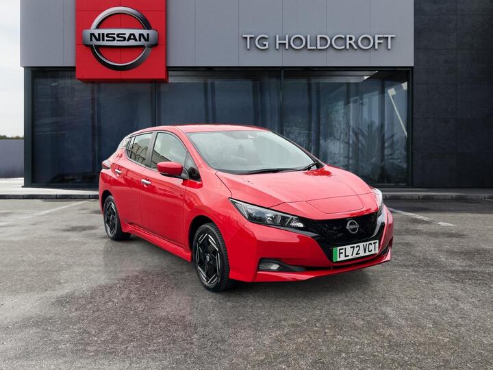 Nissan LEAF 39kWh Acenta Auto 5dr