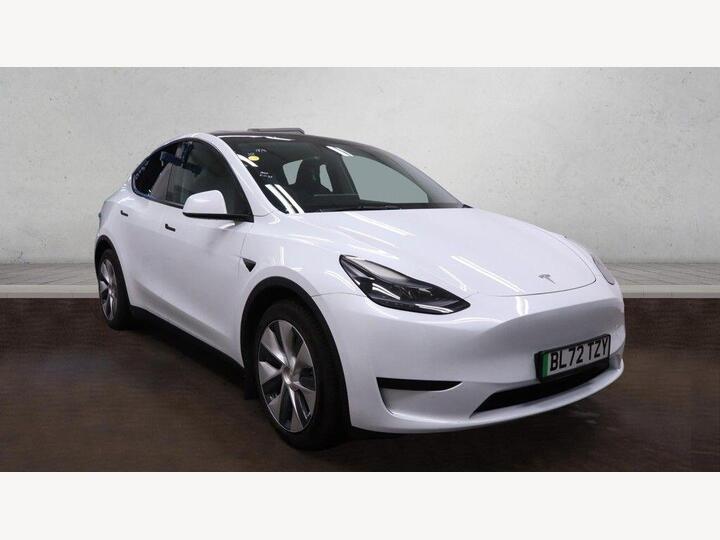 Tesla MODEL Y Auto RWD 5dr