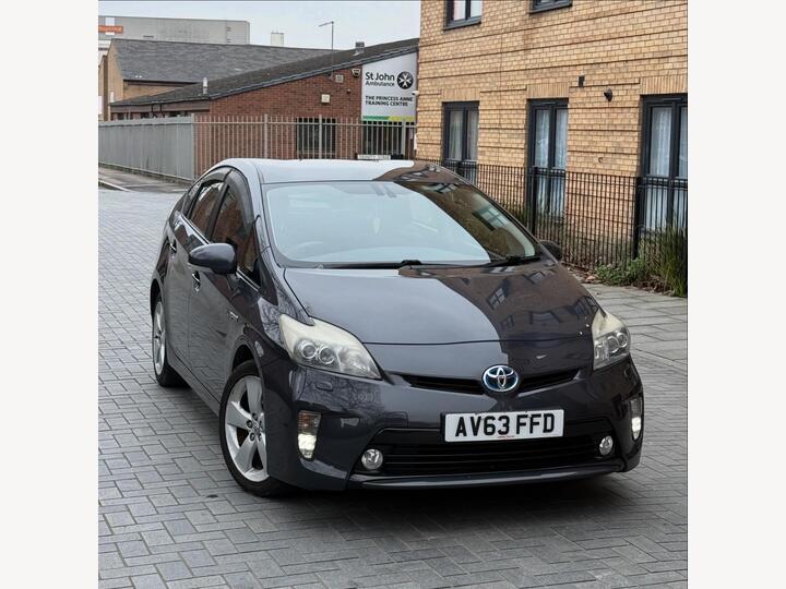 Toyota Prius 1.8 VVT-h T Spirit CVT Euro 5 (s/s) 5dr