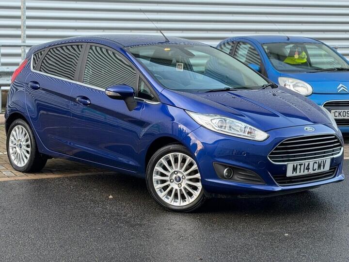 Ford FIESTA 1.0T EcoBoost Titanium Powershift Euro 5 5dr Ford FIESTA 1.0T EcoBoost Titanium Powershift Euro 5 5dr