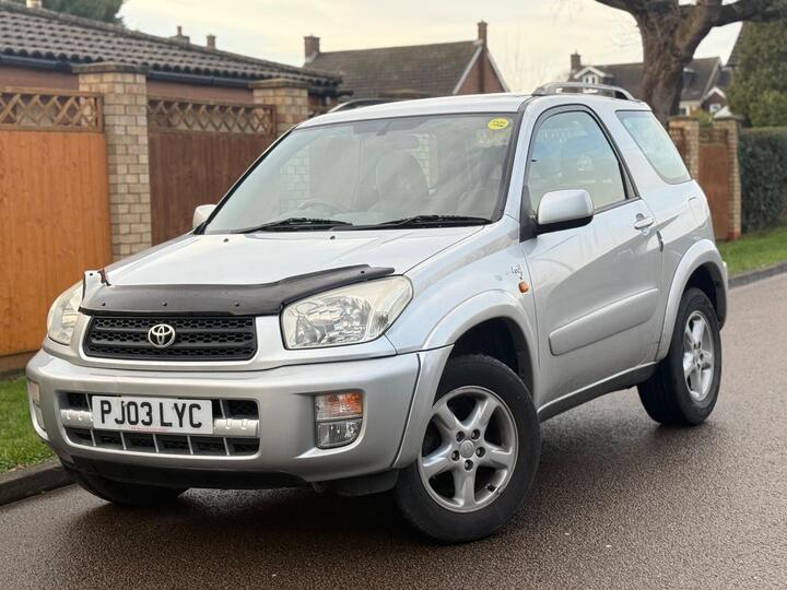 Toyota RAV4 2.0 VVT-i NRG 4WD 3dr