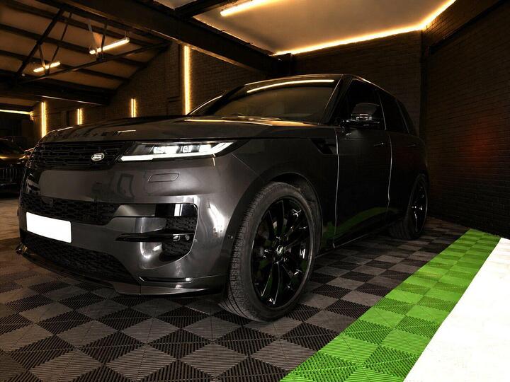 Land Rover RANGE ROVER SPORT 3.0 D300 MHEV Dynamic SE Auto 4WD Euro 6 (s/s) 5dr