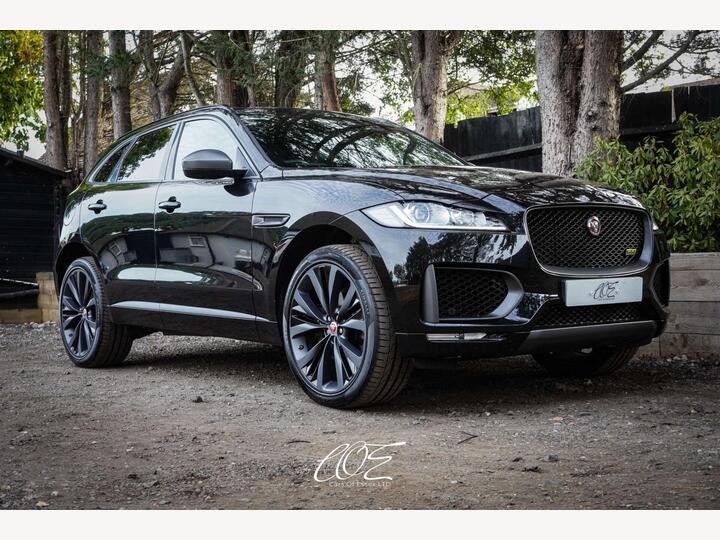 Jaguar F-PACE 2.0 P300 300 Sport Auto AWD Euro 6 (s/s) 5dr