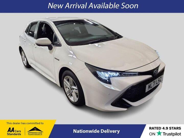 Toyota COROLLA 1.8 VVT-h Icon Tech CVT Euro 6 (s/s) 5dr