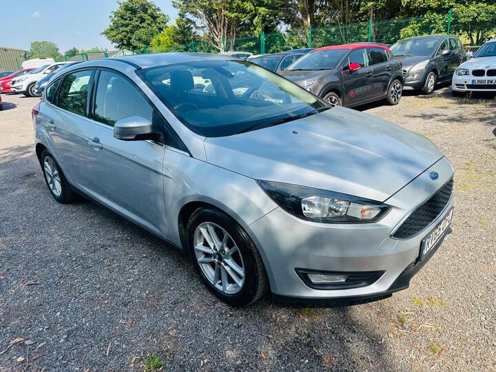 Ford Focus 1.0T EcoBoost Zetec Euro 6 (s/s) 5dr