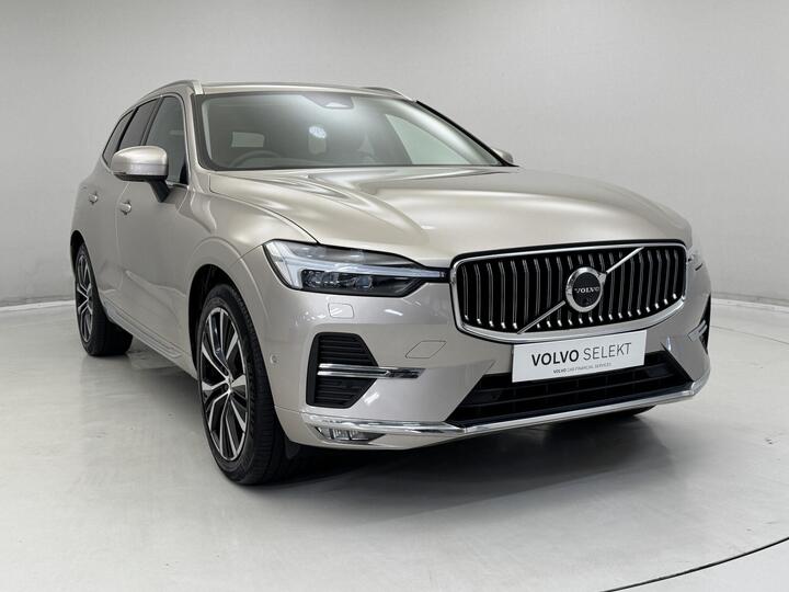 Volvo XC60 2.0 B5 MHEV Ultra Bright Auto AWD Euro 6 (s/s) 5dr