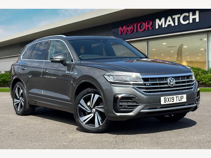 Volkswagen Touareg 3.0 TDI V6 R-Line Tech Tiptronic 4Motion Euro 6 (s/s) 5dr