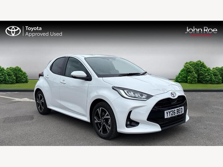 Toyota Yaris 1.5 VVT-h Design E-CVT Euro 6 (s/s) 5dr