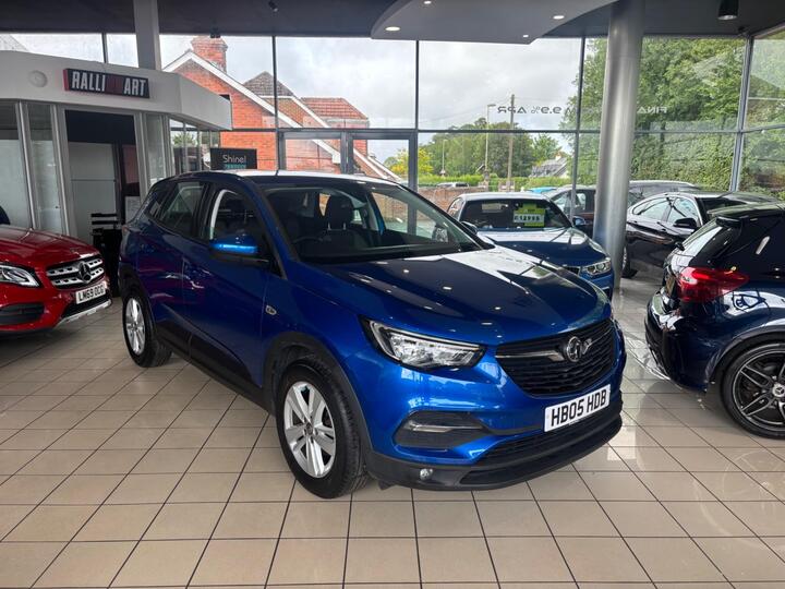 Vauxhall Grandland X 1.2 Turbo SE Euro 6 (s/s) 5dr