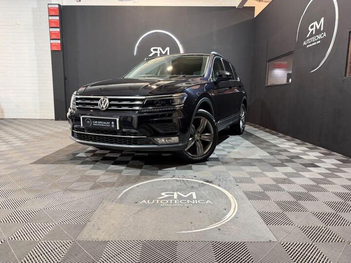 Volkswagen TIGUAN 2.0 TDI BlueMotion Tech SEL DSG 4Motion Euro 6 (s/s) 5dr