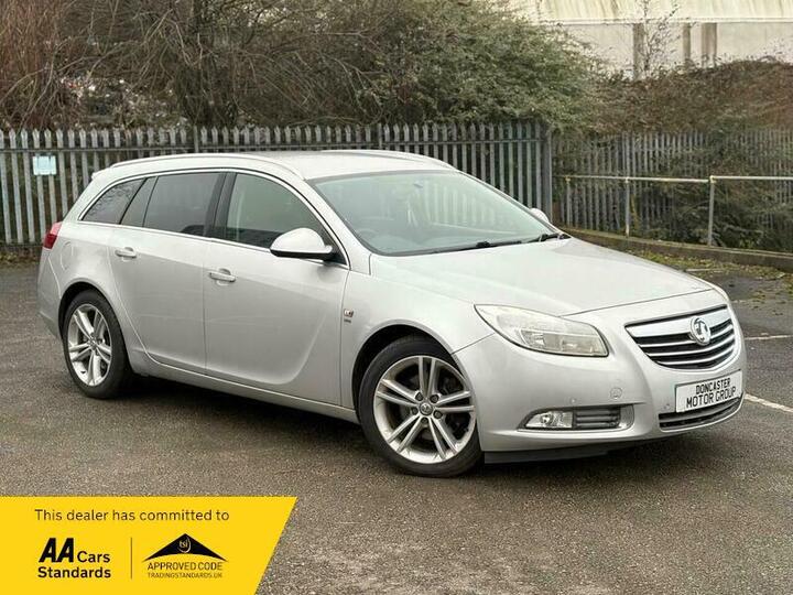 Vauxhall Insignia 2.0 CDTi EcoFLEX SRi Nav Sports Tourer Euro 5 5dr