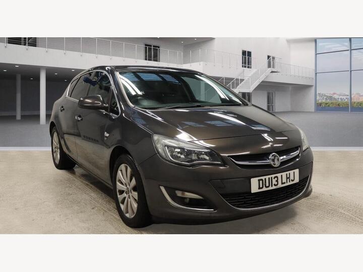 Vauxhall Astra 2.0 CDTi SE Auto Euro 5 5dr