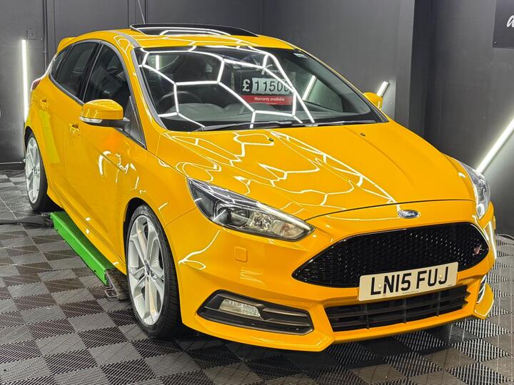 Ford Focus 2.0T EcoBoost ST-3 Euro 6 (s/s) 5dr