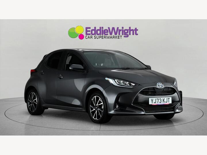 Toyota Yaris 1.5 VVT-h Design E-CVT Euro 6 (s/s) 5dr