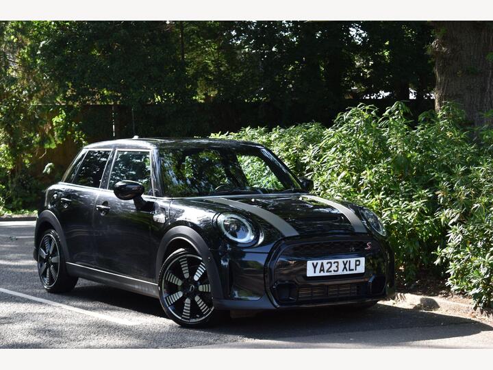 MINI Hatch 2.0 Cooper S Exclusive Steptronic Euro 6 (s/s) 5dr