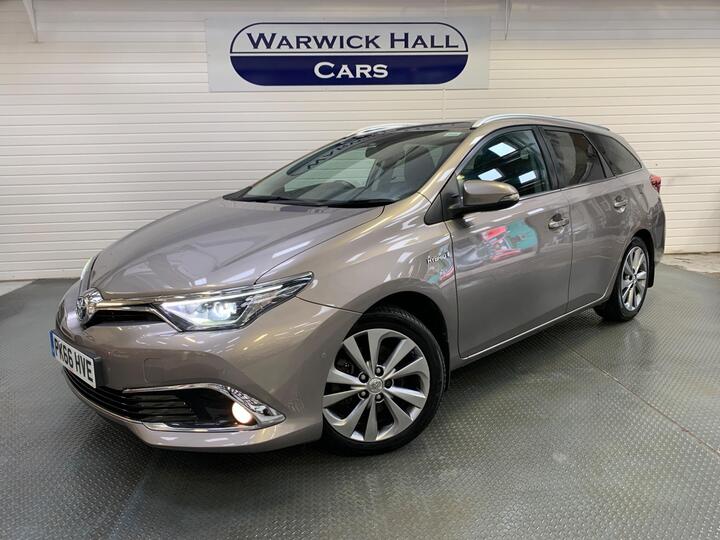 Toyota Auris 1.8 VVT-h Excel Touring Sports CVT Euro 6 (s/s) 5dr Toyota Auris 1.8 VVT-h Excel Touring Sports CVT Euro 6 (s/s) 5dr