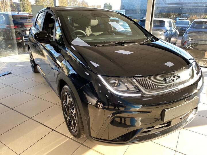 BYD Dolphin 60.48kWh Comfort Auto 5dr