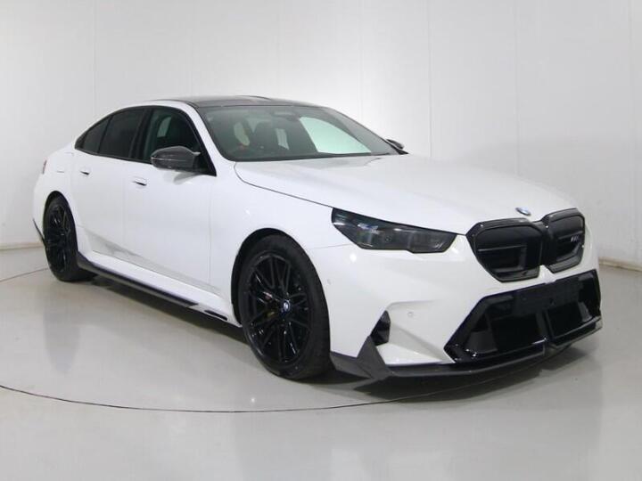 BMW M5 4.4 22.1kWh Steptronic XDrive Euro 6 (s/s) 4dr