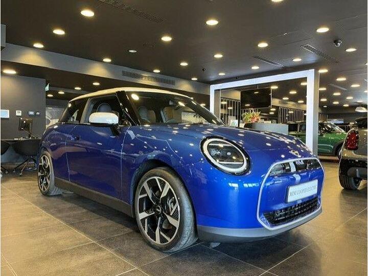 MINI Electric Cooper E 40.7kWh Exclusive Auto 3dr
