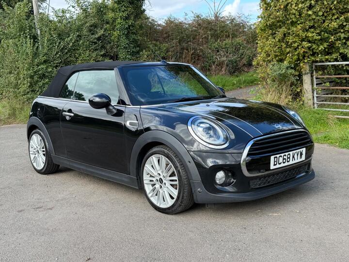 MINI Convertible 1.5 Cooper Steptronic Euro 6 (s/s) 2dr