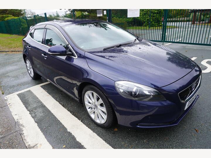 Volvo V40 1.6 T4 SE Automatic