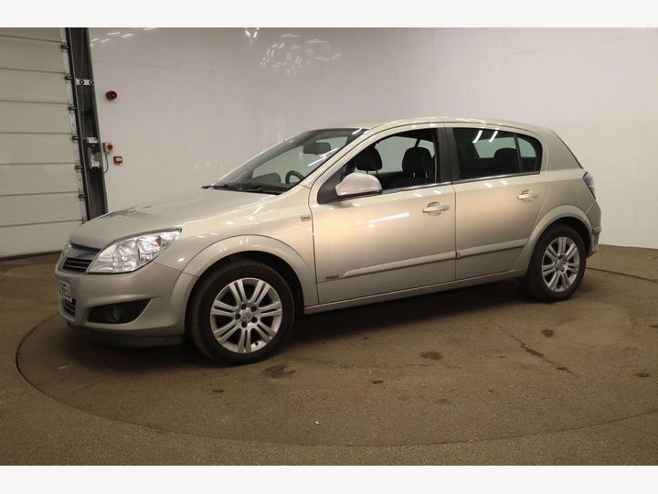 Vauxhall Astra 1.6i 16v Design 5dr
