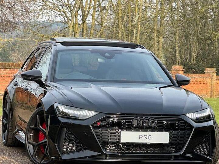 Audi RS6 Avant 4.0 TFSI V8 Performance Carbon Vorsprung Tiptronic Quattro Euro 6 (s/s) 5dr Audi RS6 Avant 4.0 TFSI V8 Performance Carbon Vorsprung Tiptronic Quattro Euro 6 (s/s) 5dr